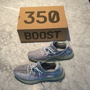 Yeezy 350 v2 Blue Tints. Original box, super clean!